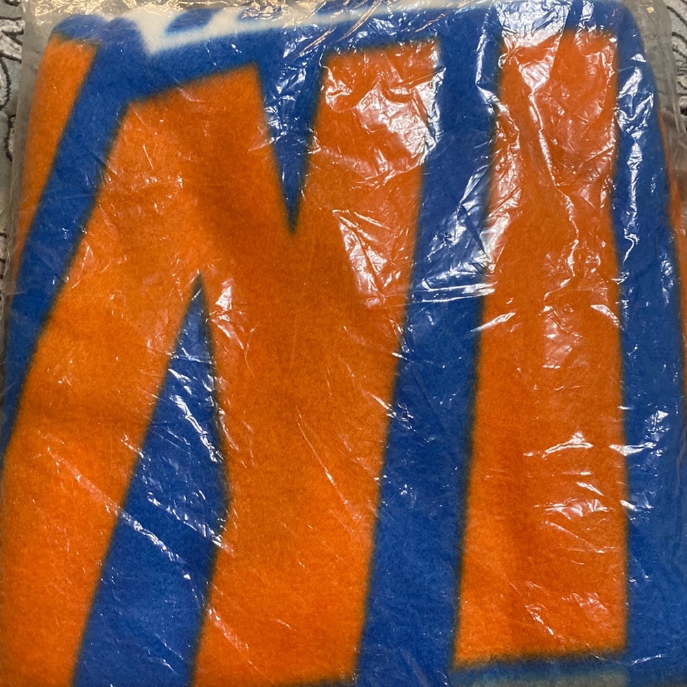 Knicks Blanket from game.